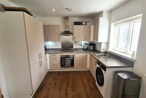 Kitchen- click for photo gallery